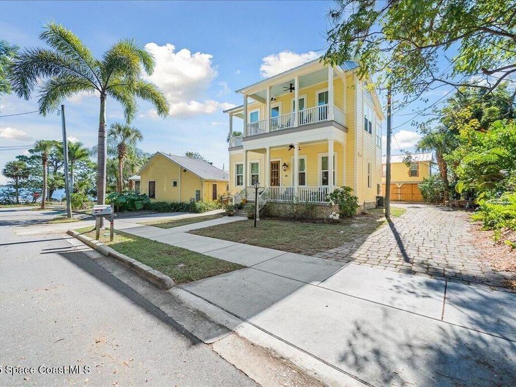 241 N Indian River Drive, Cocoa, FL 32922