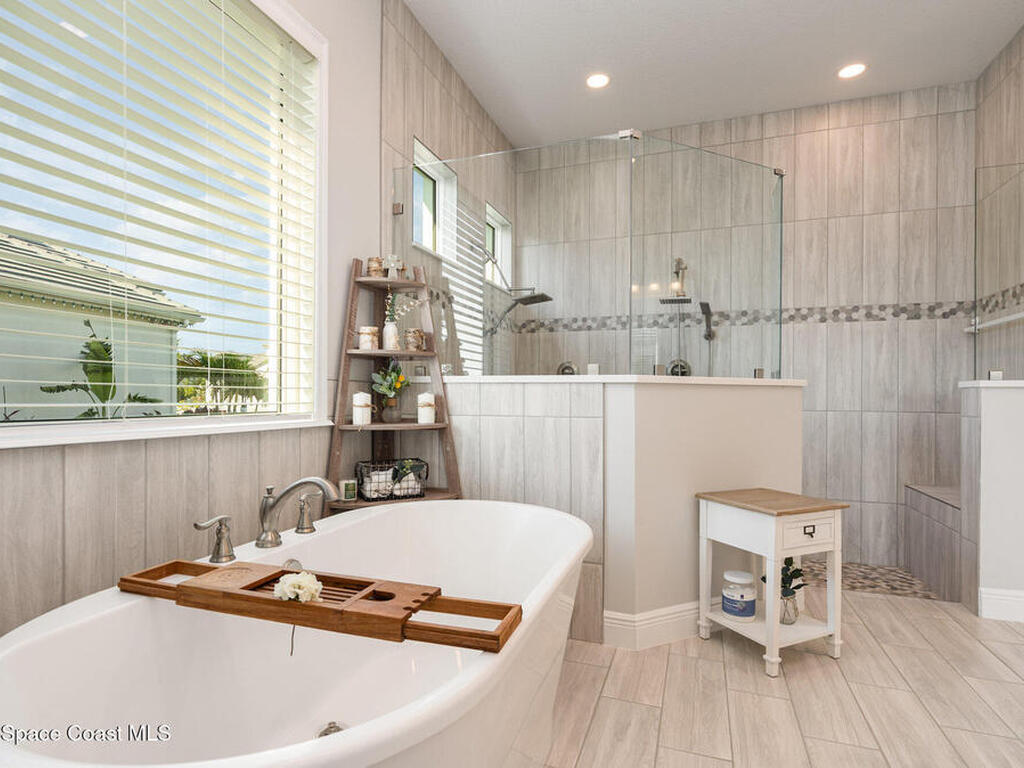 8644 Mammut Way, Melbourne, FL 32940