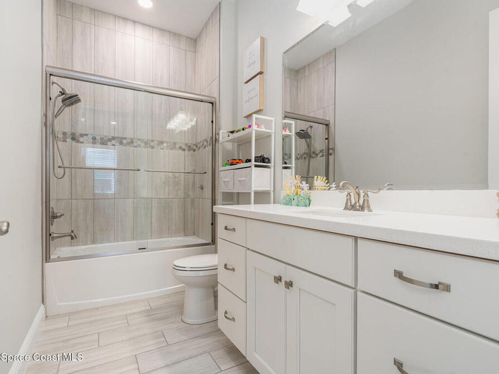 8644 Mammut Way, Melbourne, FL 32940