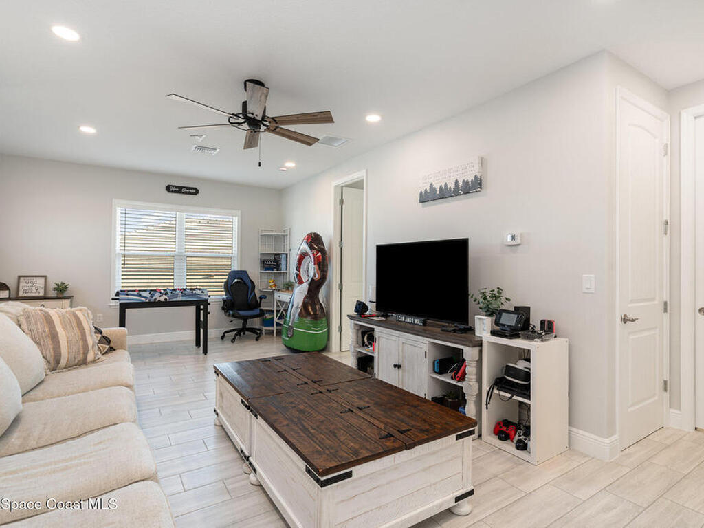 8644 Mammut Way, Melbourne, FL 32940