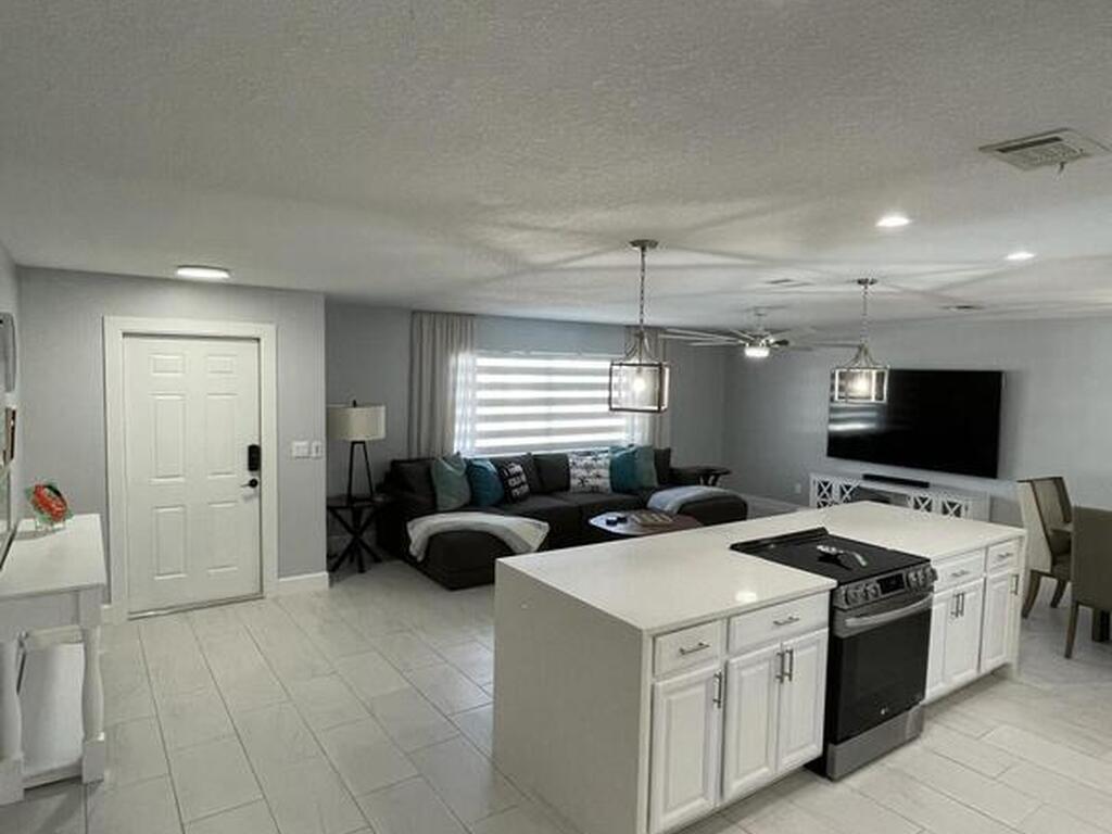 1695 N Banana River Drive Drive, Merritt Island, FL 32952