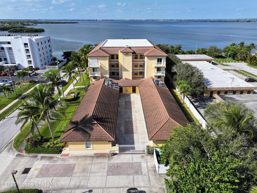 191 Seminole Lane, Cocoa Beach, FL 32931