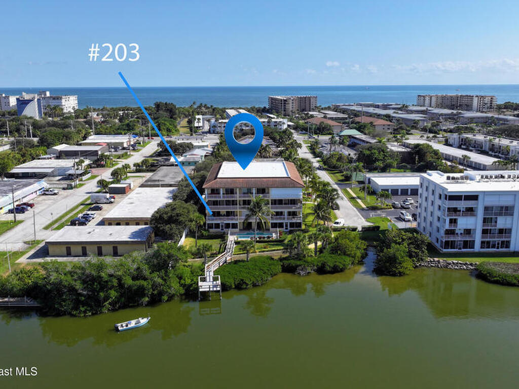 191 Seminole Lane, Cocoa Beach, FL 32931