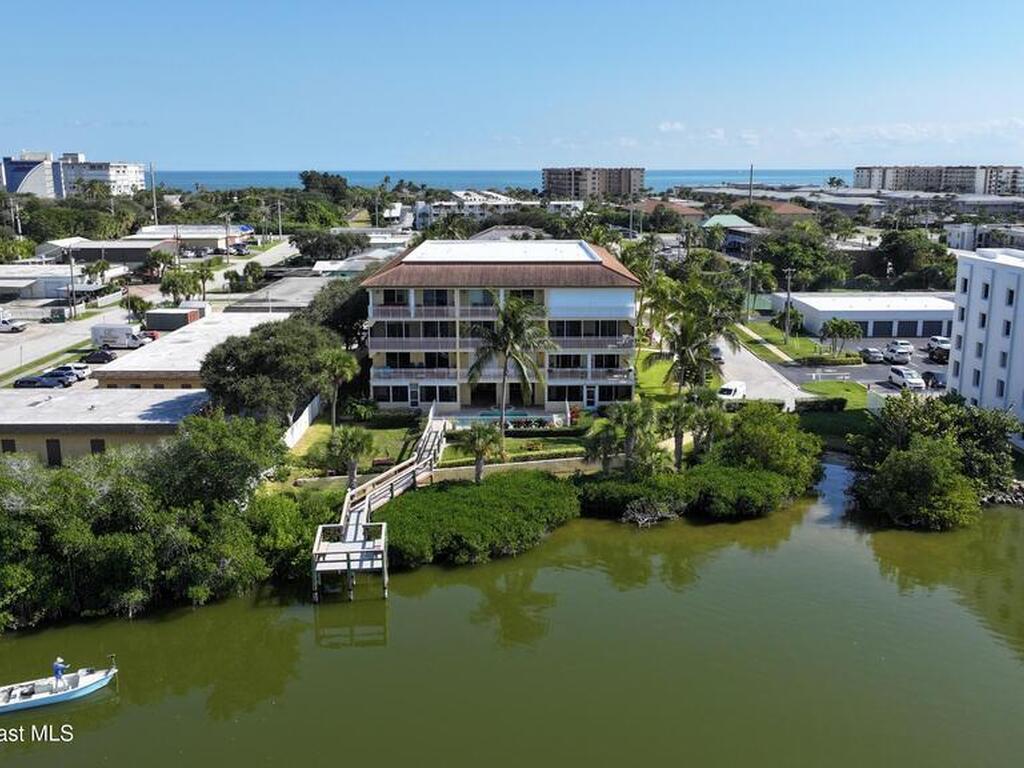 191 Seminole Lane, Cocoa Beach, FL 32931