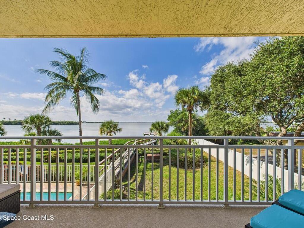 191 Seminole Lane, Cocoa Beach, FL 32931