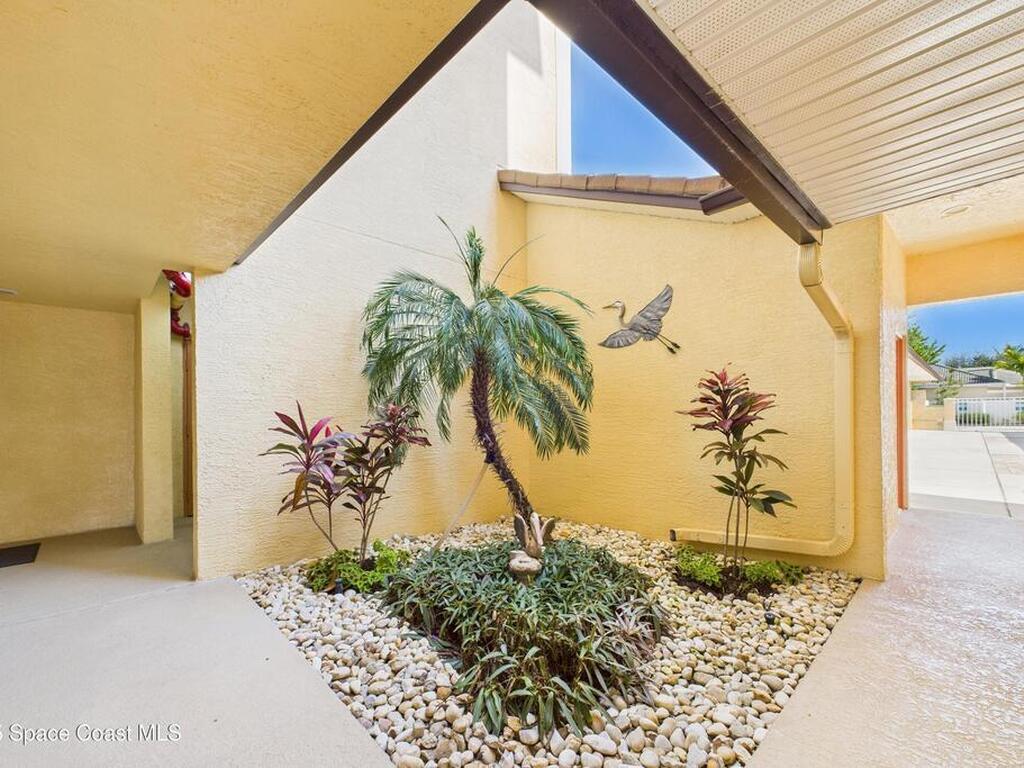 191 Seminole Lane, Cocoa Beach, FL 32931