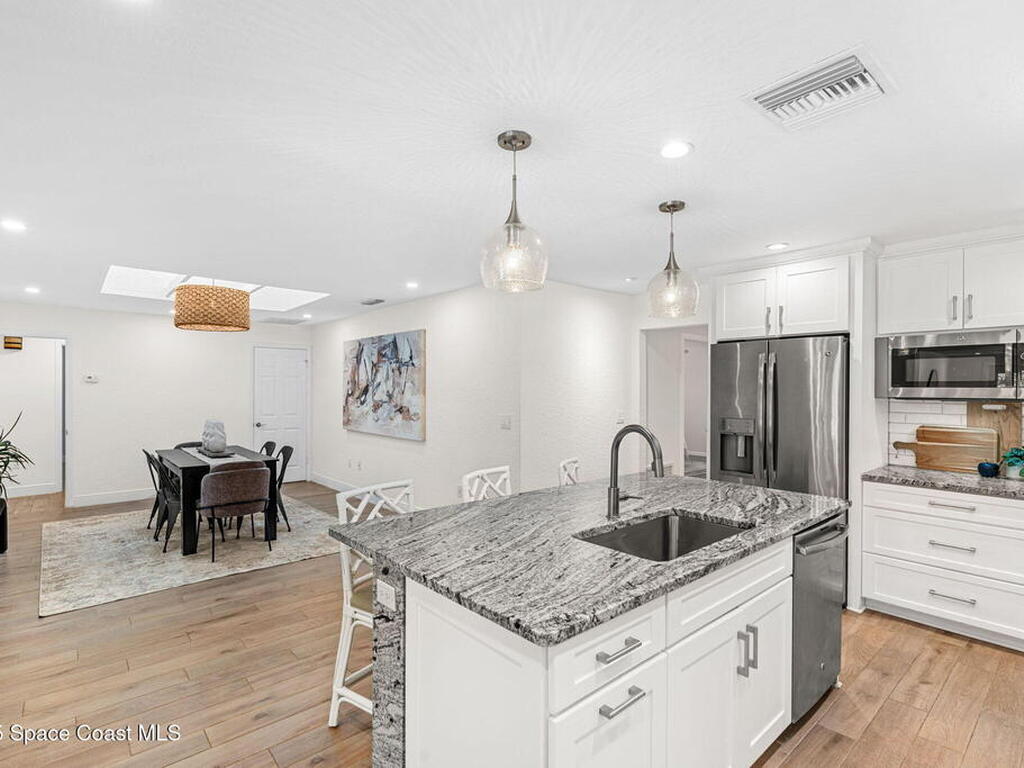 1750 Shore View Drive, Indialantic, FL 32903