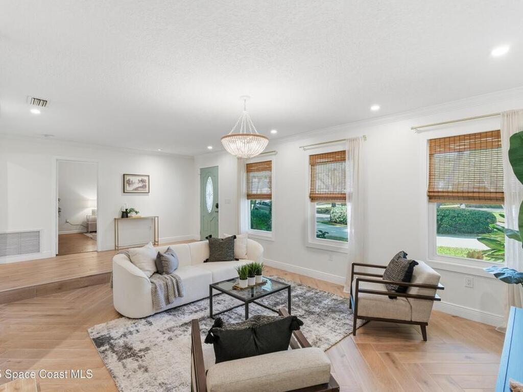 1750 Shore View Drive, Indialantic, FL 32903