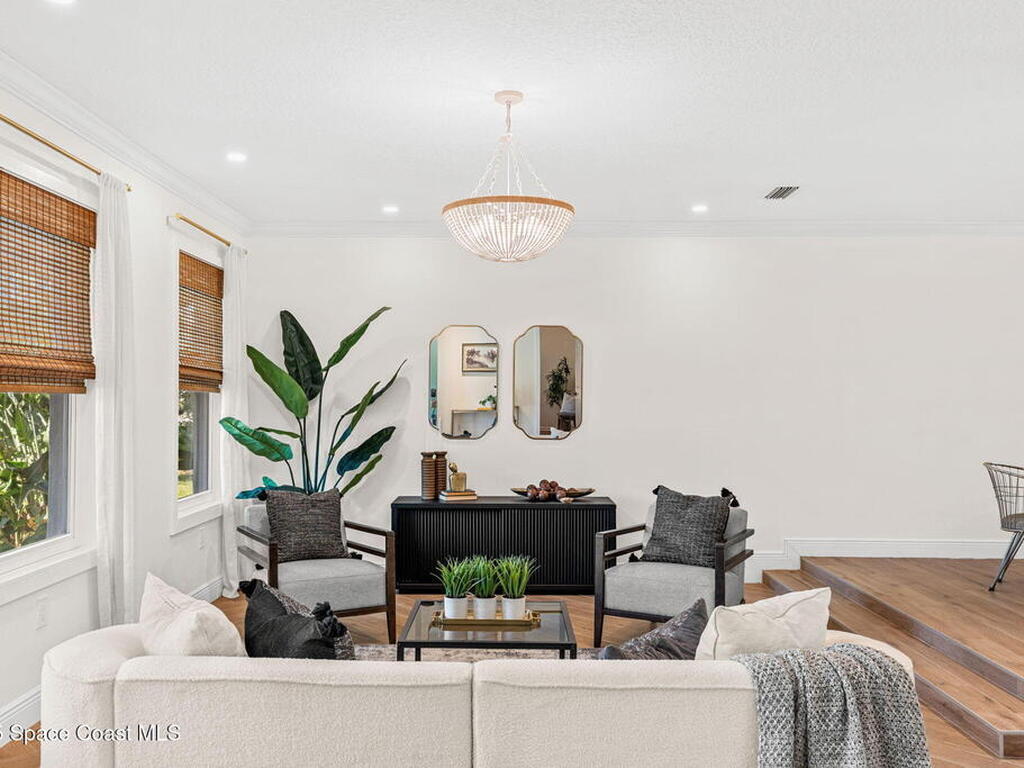 1750 Shore View Drive, Indialantic, FL 32903