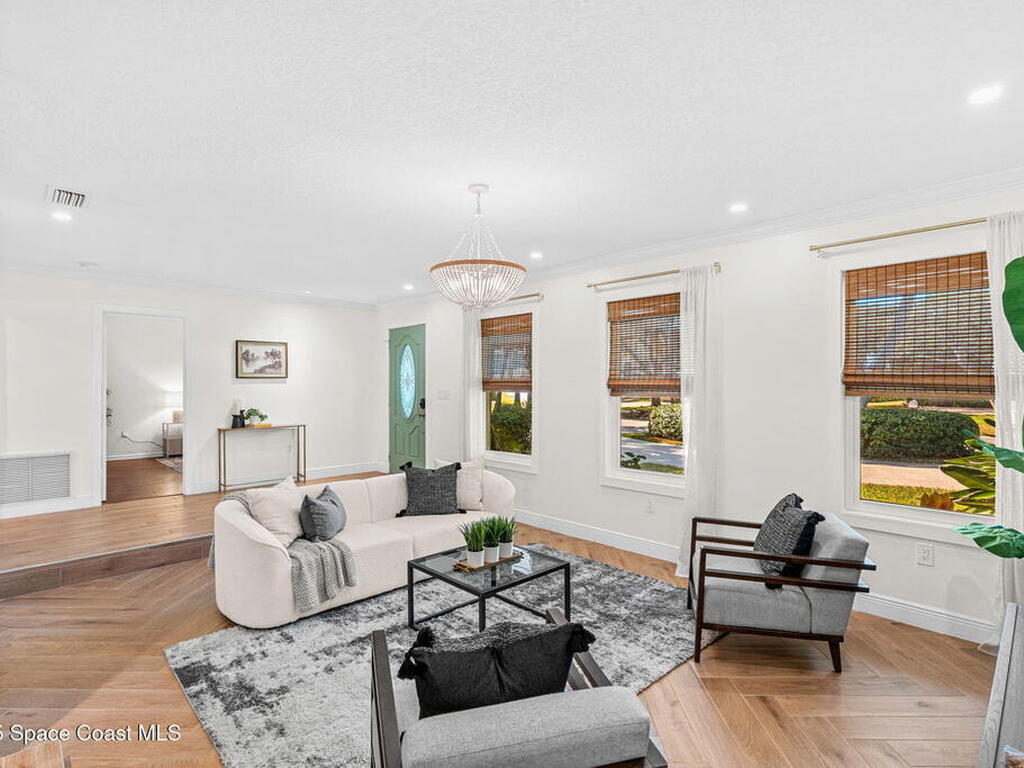 1750 Shore View Drive, Indialantic, FL 32903