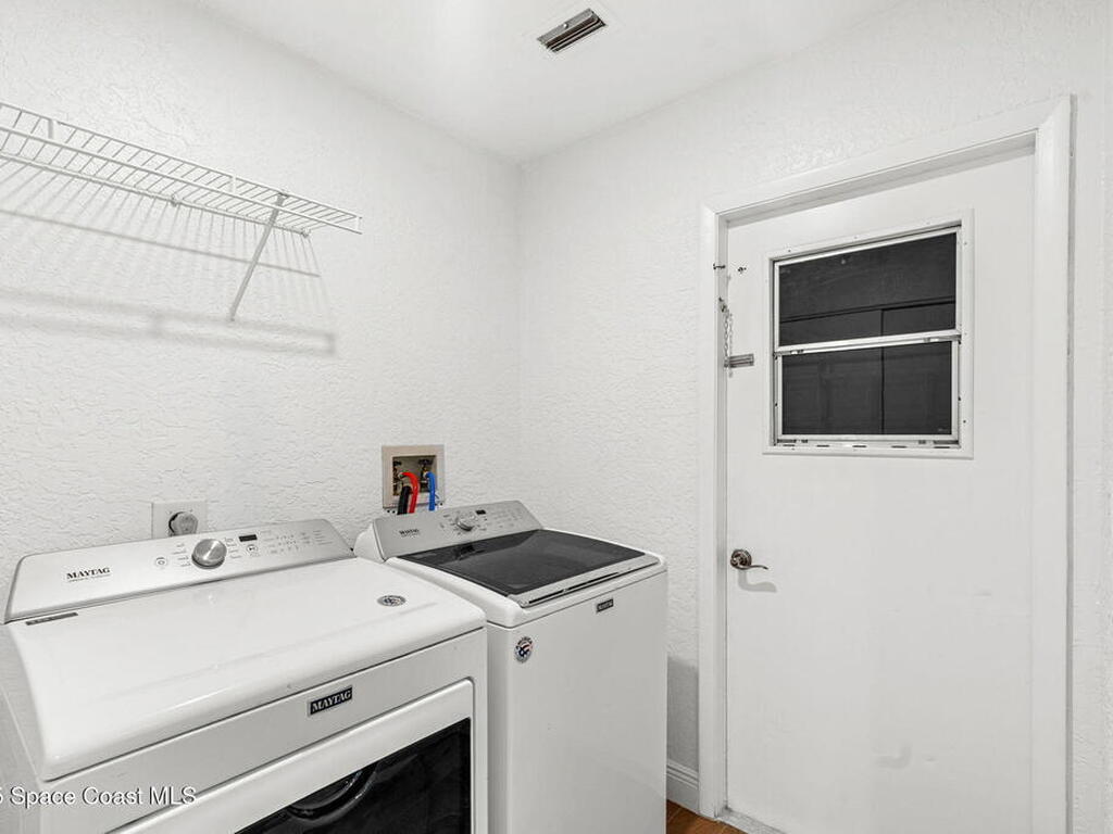 1750 Shore View Drive, Indialantic, FL 32903