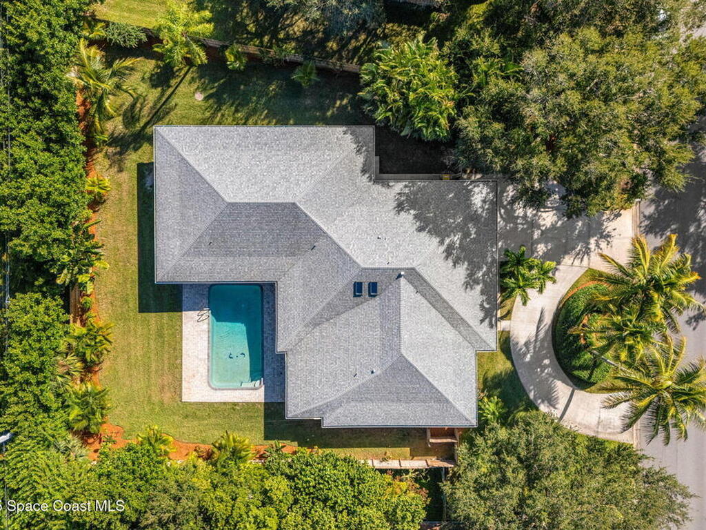 1750 Shore View Drive, Indialantic, FL 32903