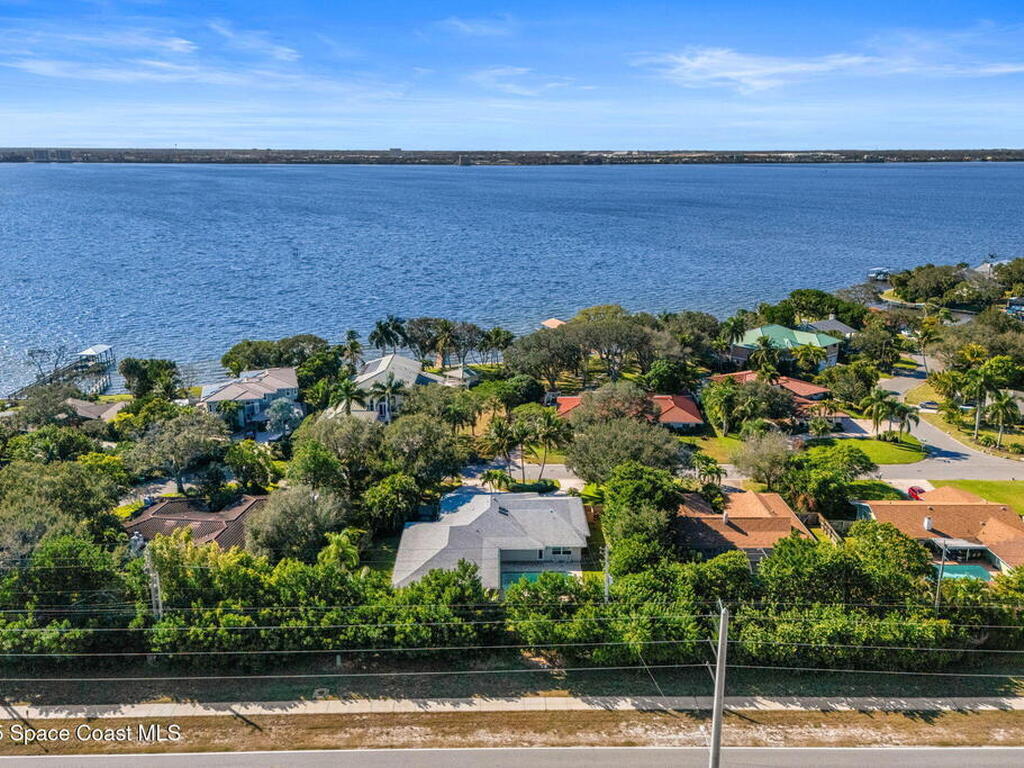 1750 Shore View Drive, Indialantic, FL 32903