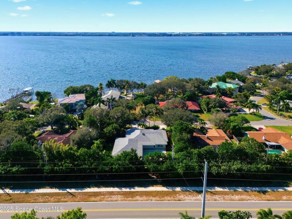 1750 Shore View Drive, Indialantic, FL 32903