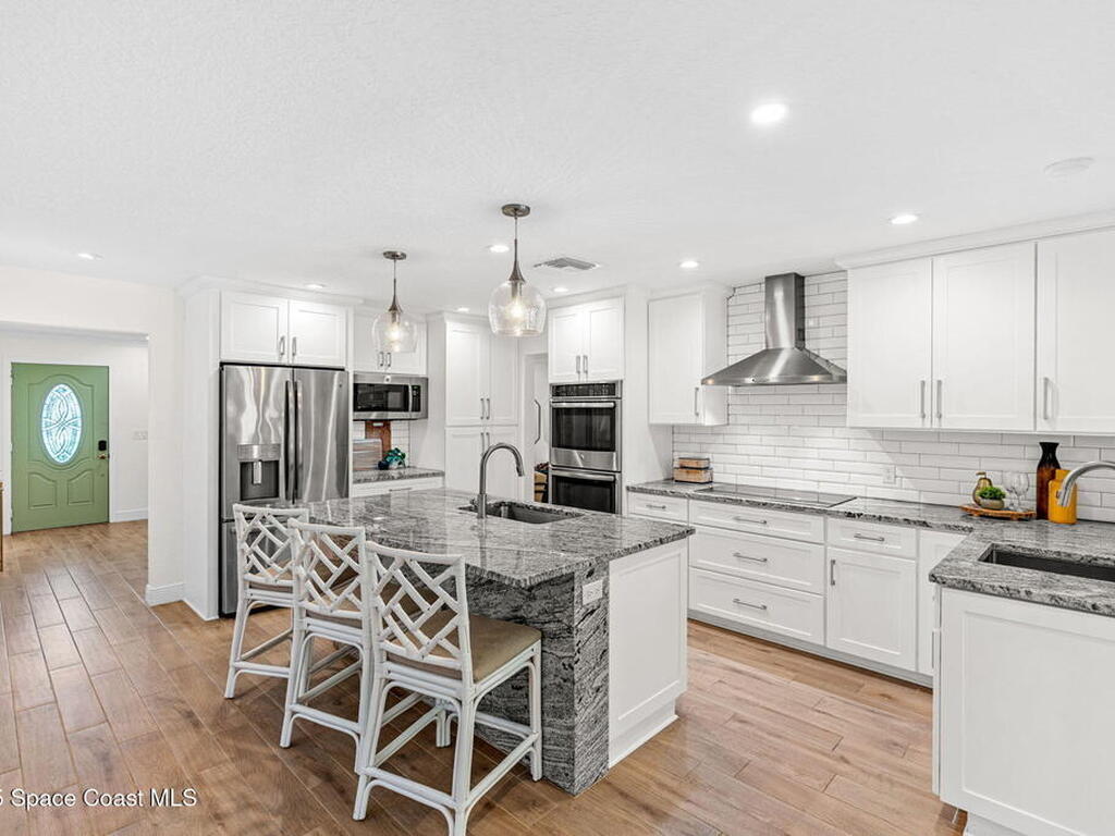 1750 Shore View Drive, Indialantic, FL 32903