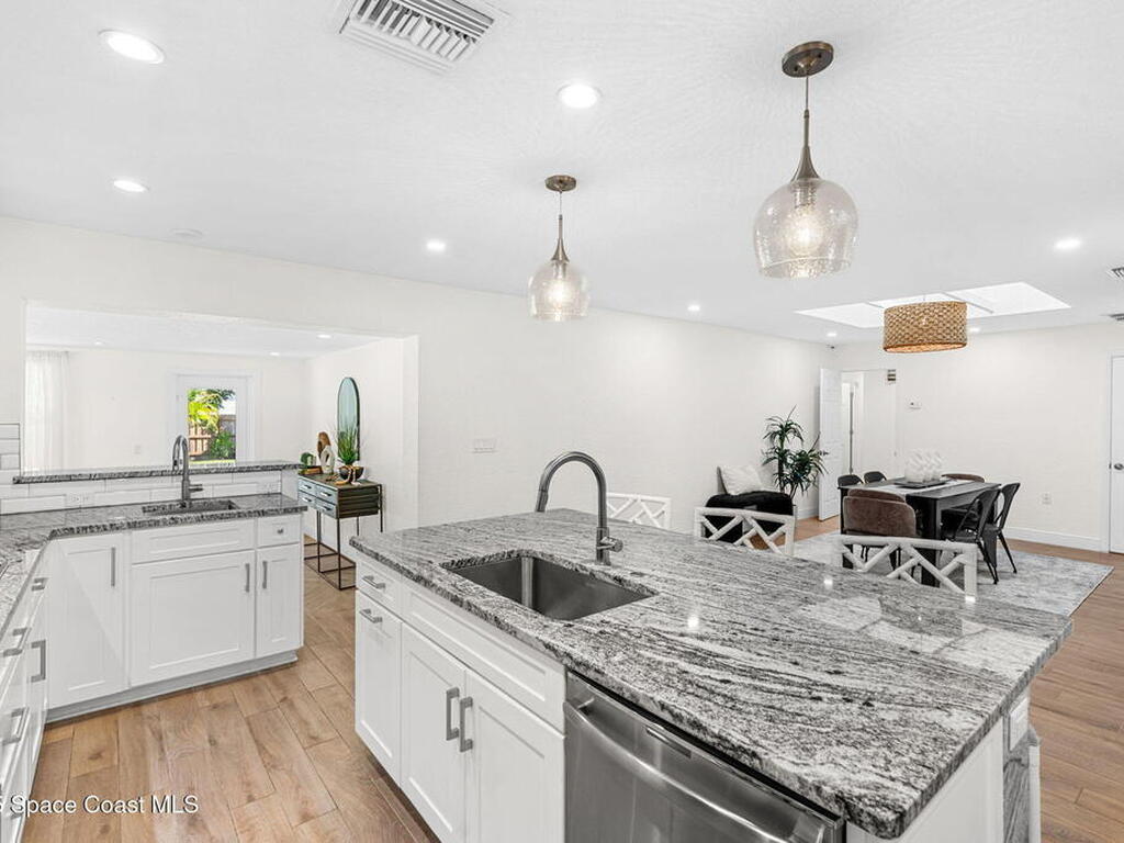 1750 Shore View Drive, Indialantic, FL 32903