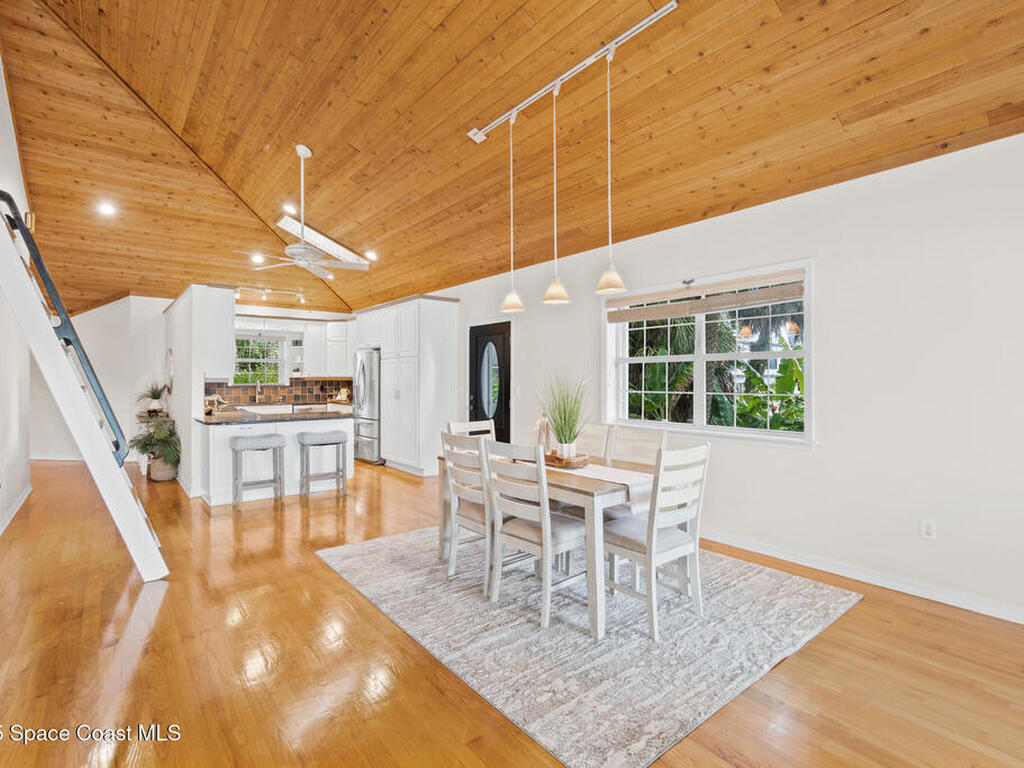 940 W Whitmire Drive, Melbourne, FL 32935