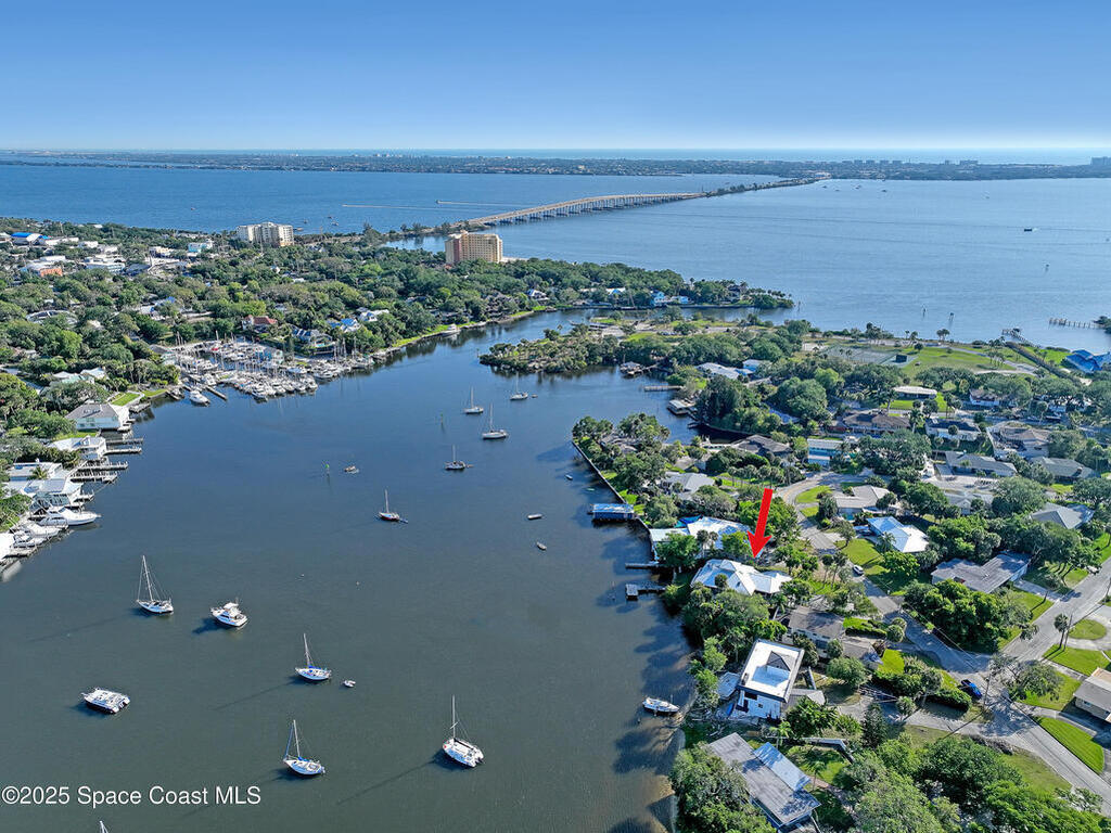 940 W Whitmire Drive, Melbourne, FL 32935