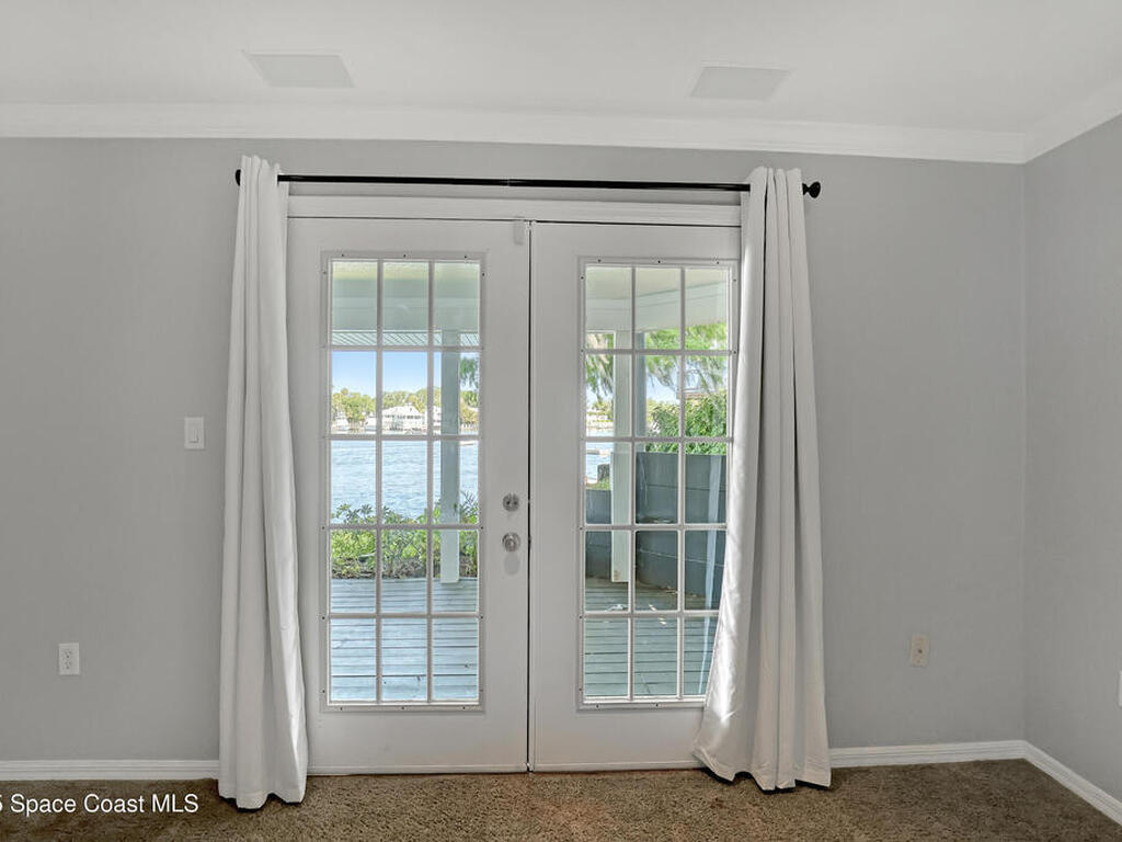 940 W Whitmire Drive, Melbourne, FL 32935