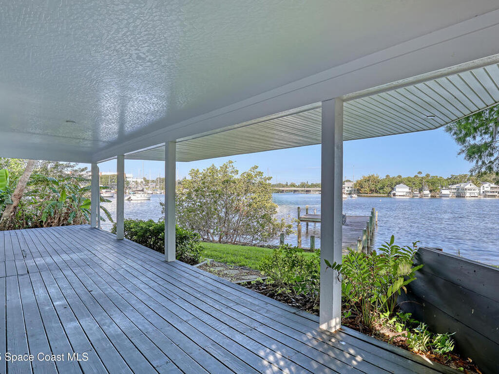 940 W Whitmire Drive, Melbourne, FL 32935