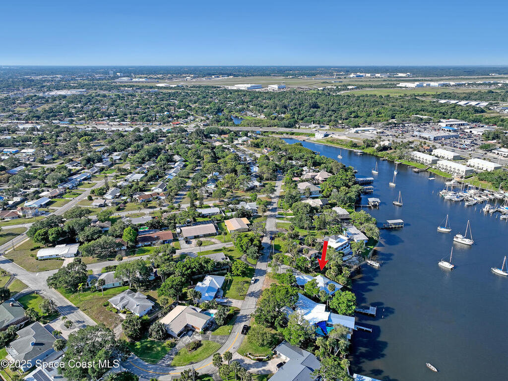 940 W Whitmire Drive, Melbourne, FL 32935