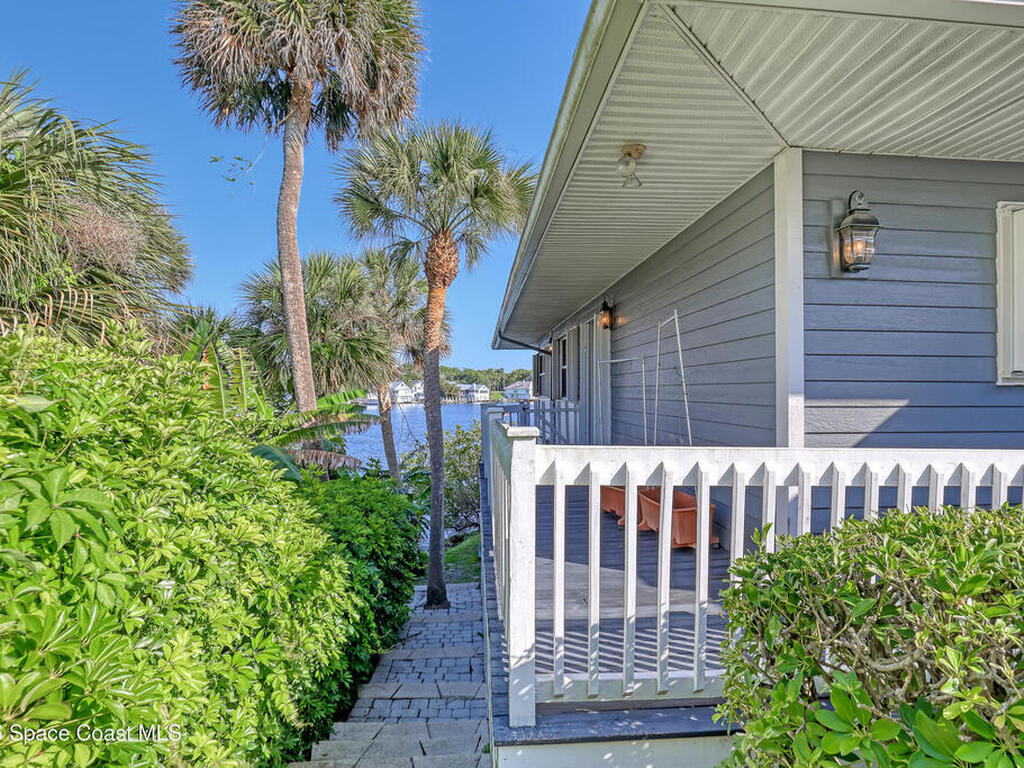 940 W Whitmire Drive, Melbourne, FL 32935