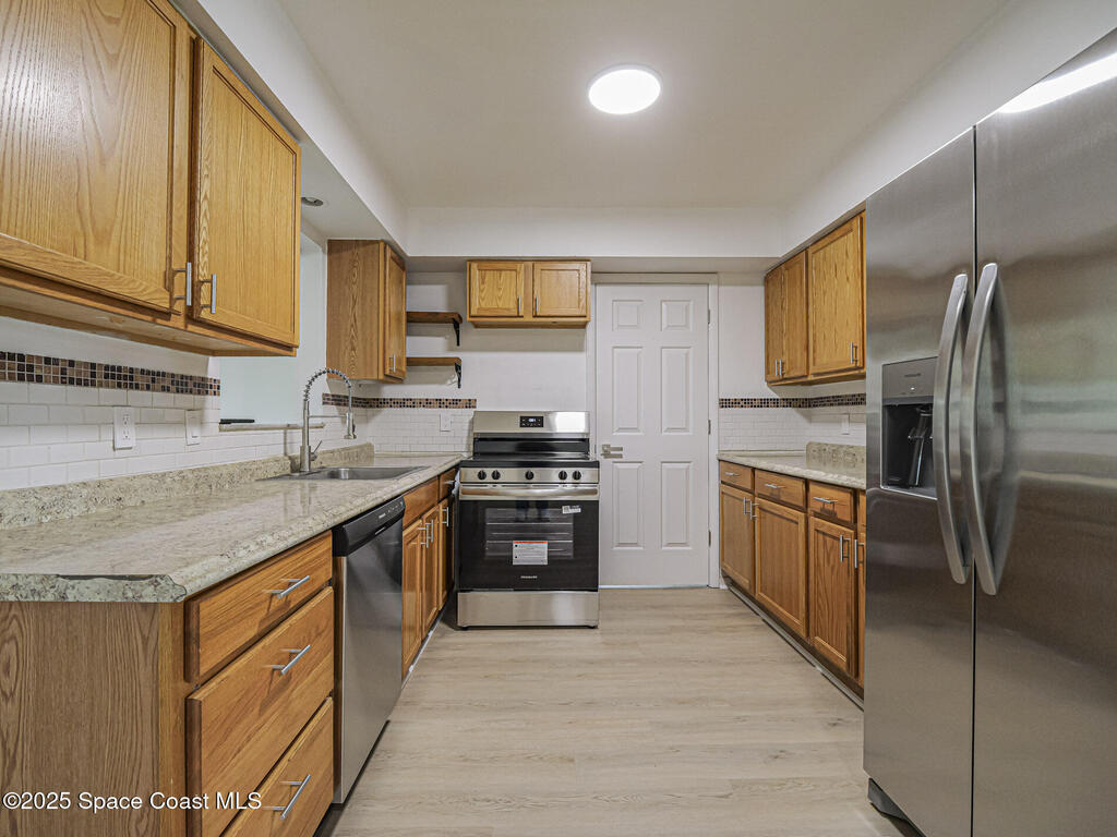 612 Bayharbor Terrace, Sebastian, FL 32958