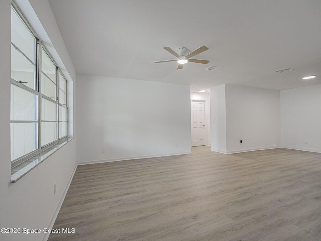 612 Bayharbor Terrace, Sebastian, FL 32958