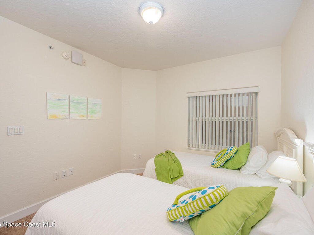 807 Mystic Dr, Cape Canaveral, FL 32920