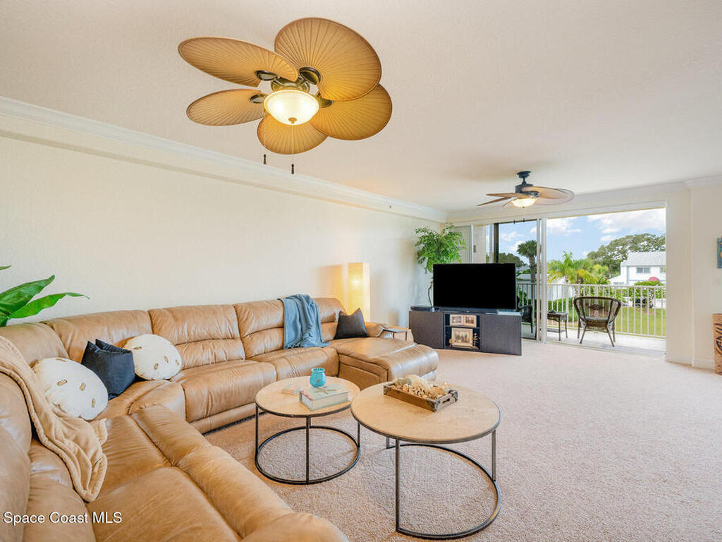 807 Mystic Dr, Cape Canaveral, FL 32920