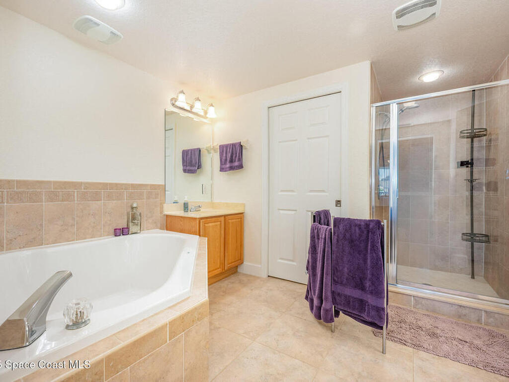 807 Mystic Dr, Cape Canaveral, FL 32920