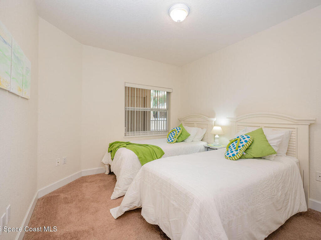 807 Mystic Dr, Cape Canaveral, FL 32920