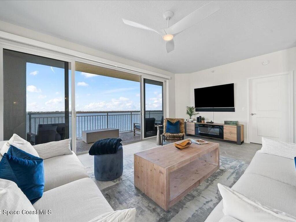 1465 S Harbor City Boulevard, Melbourne, FL 32901