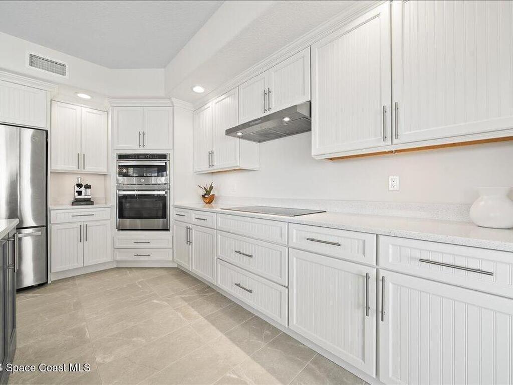 1465 S Harbor City Boulevard, Melbourne, FL 32901