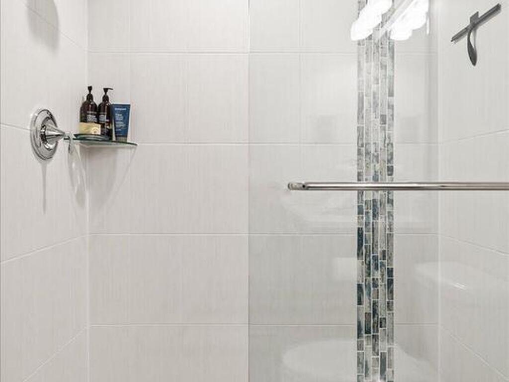 1465 S Harbor City Boulevard, Melbourne, FL 32901