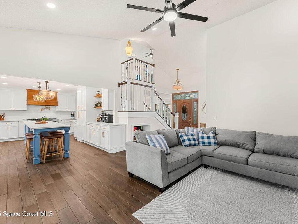 2525 Forest Run Drive, Melbourne, FL 32935