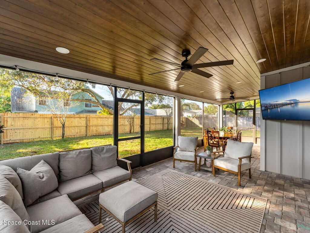 2525 Forest Run Drive, Melbourne, FL 32935