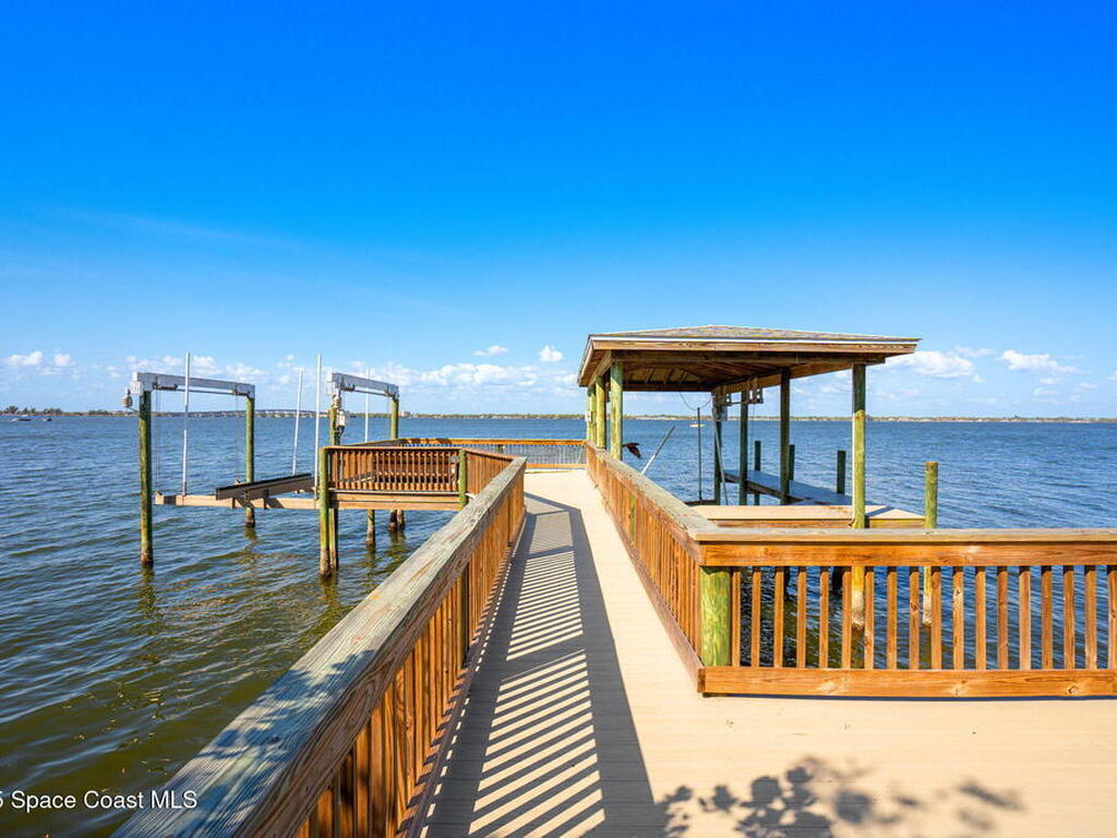 11600 Dragon Point Drive, Merritt Island, FL 32952