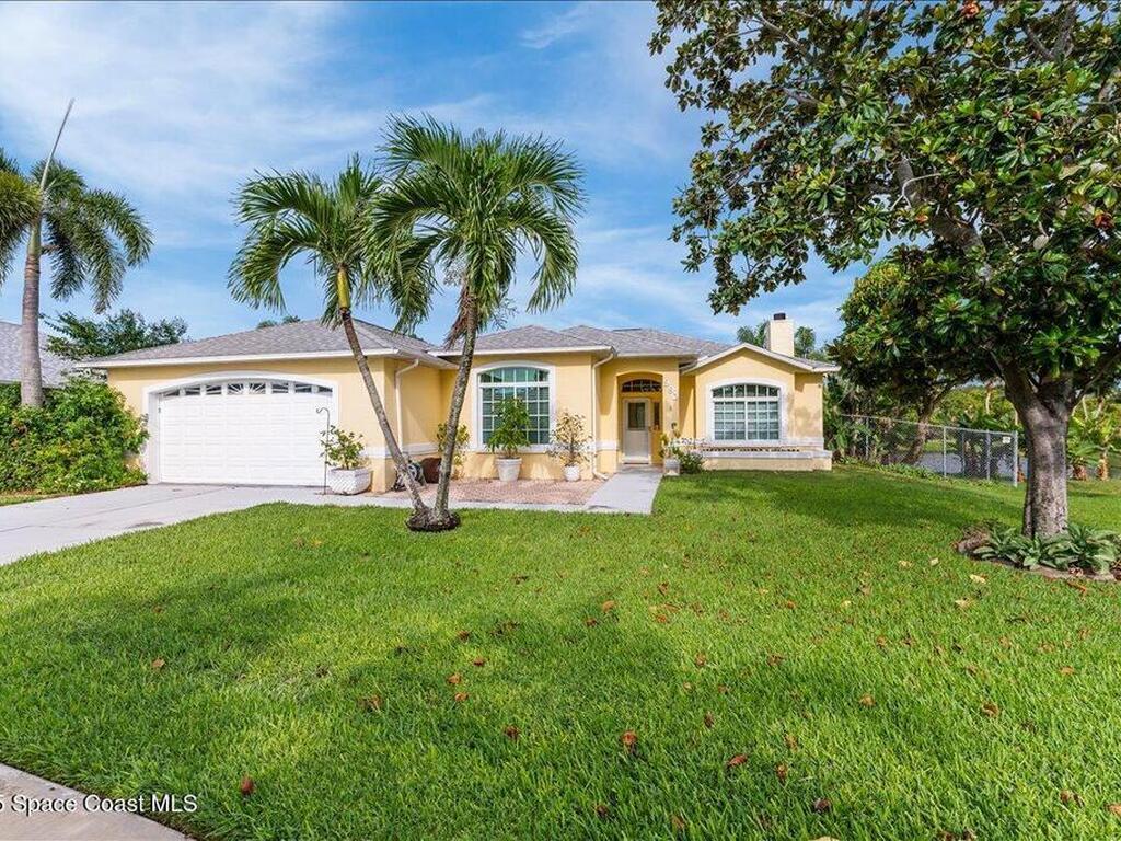 990 Harbor Pines Drive, Merritt Island, FL 32952