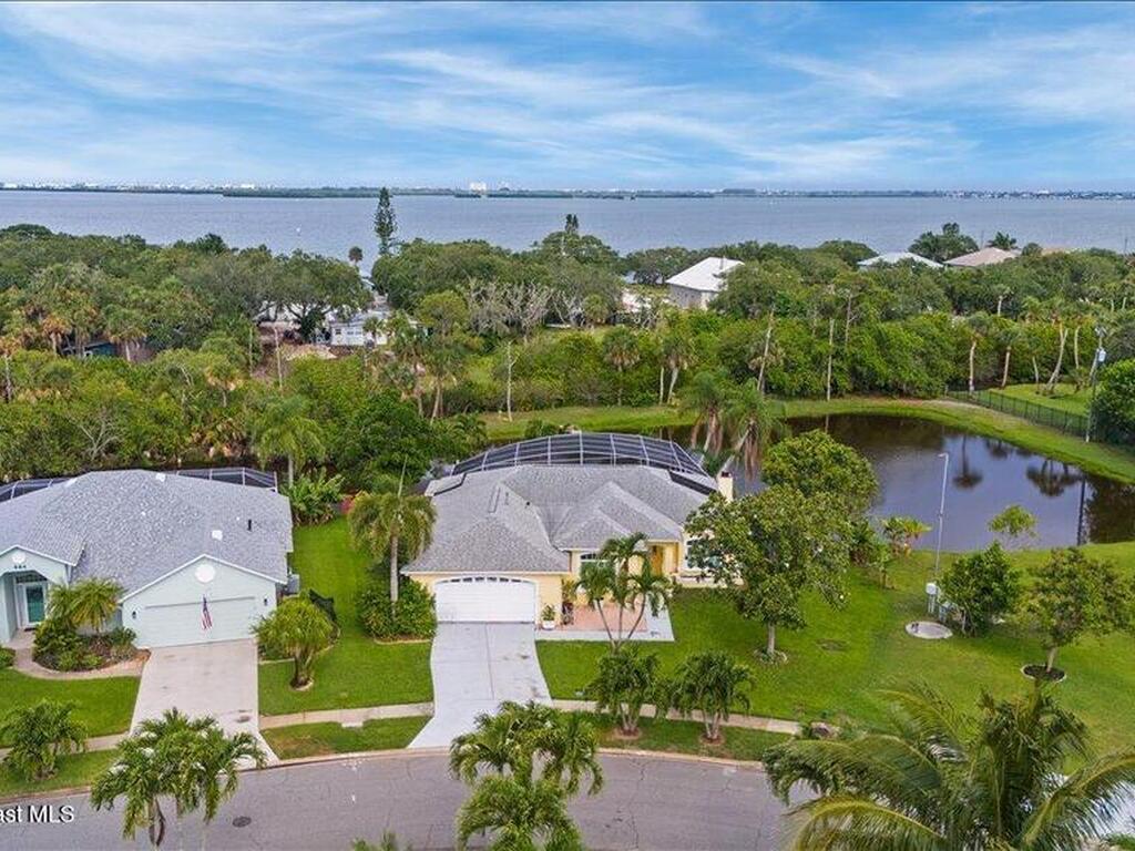 990 Harbor Pines Drive, Merritt Island, FL 32952