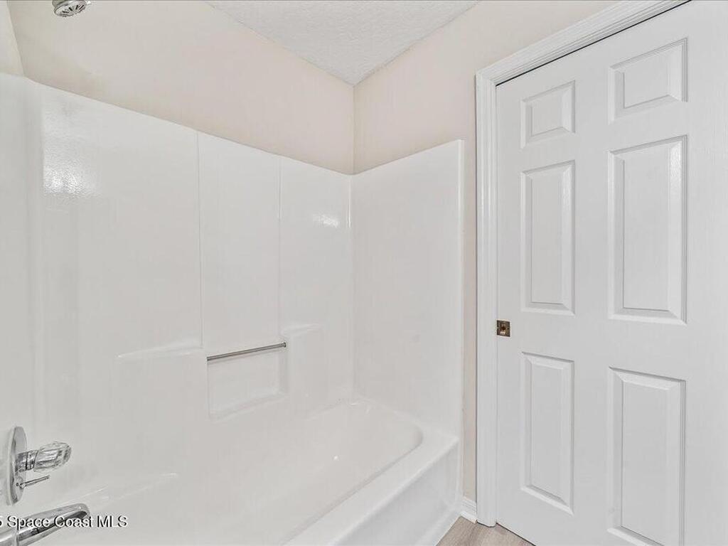 320 Raquette Court, Merritt Island, FL 32953