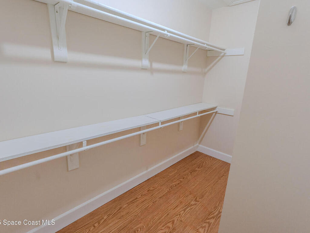 225 S Tropical Trail, Merritt Island, FL 32952