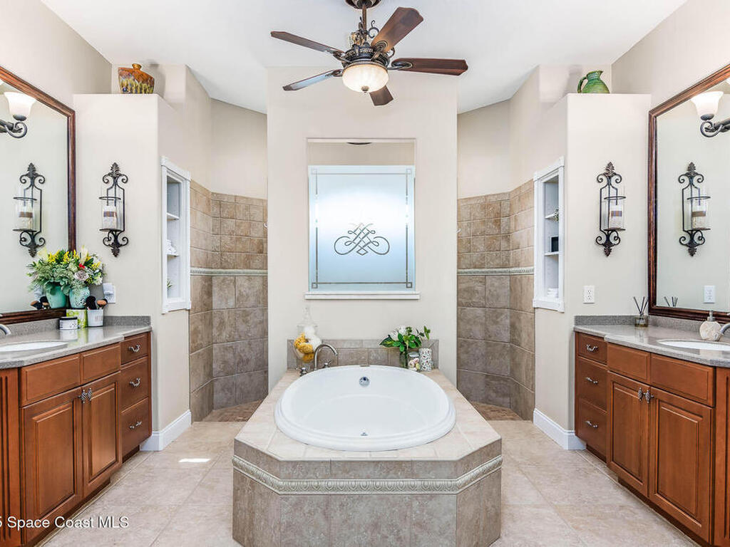 6115 Anello Drive, Suntree, FL 32940
