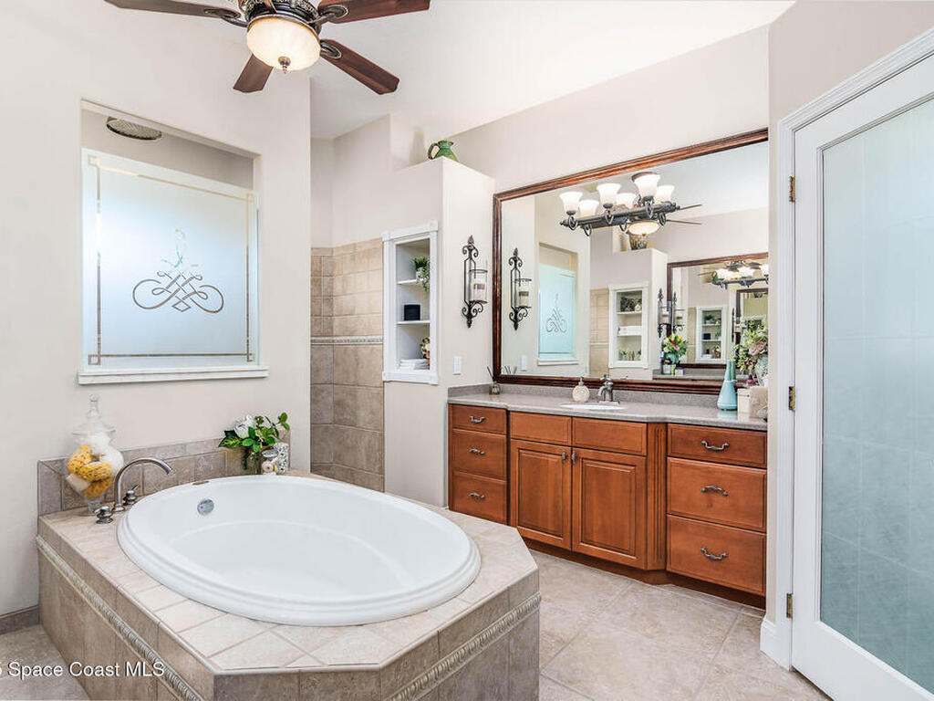 6115 Anello Drive, Suntree, FL 32940