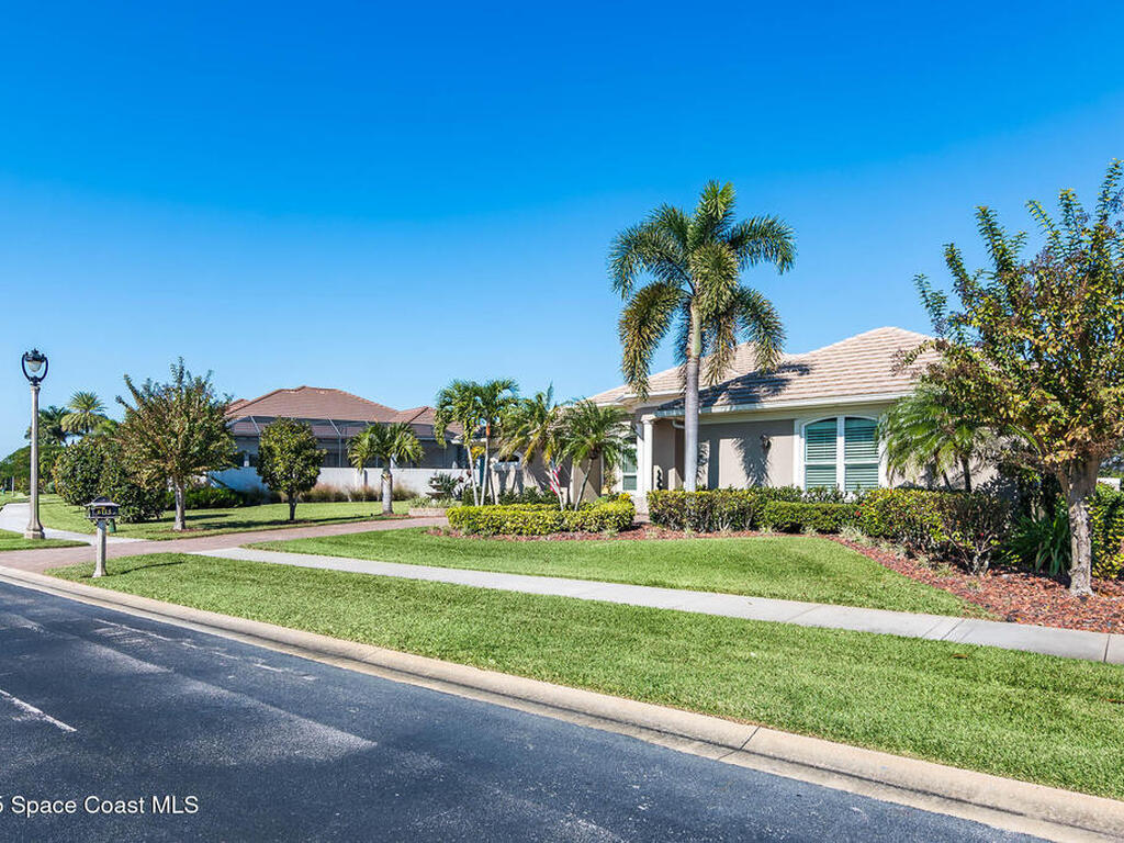 6115 Anello Drive, Suntree, FL 32940