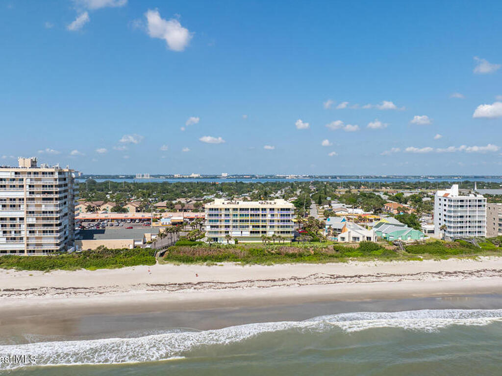 925 N Highway A1a, Indialantic, FL 32903