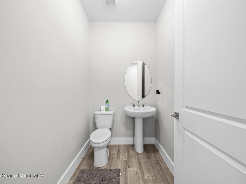 2846 Silverlefe Lane, Melbourne, FL 32940