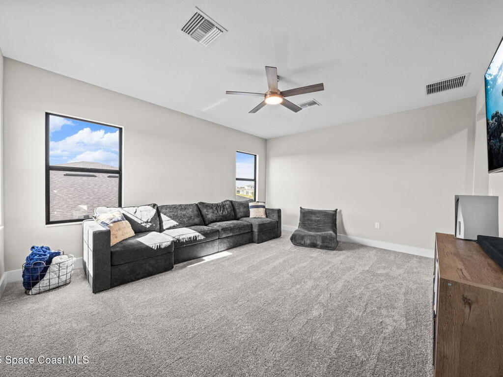 2846 Silverlefe Lane, Melbourne, FL 32940