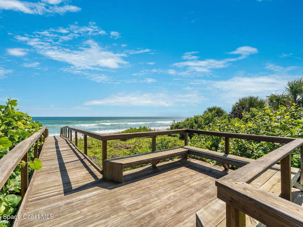 1725 N Highway A1A, Indialantic, FL 32903