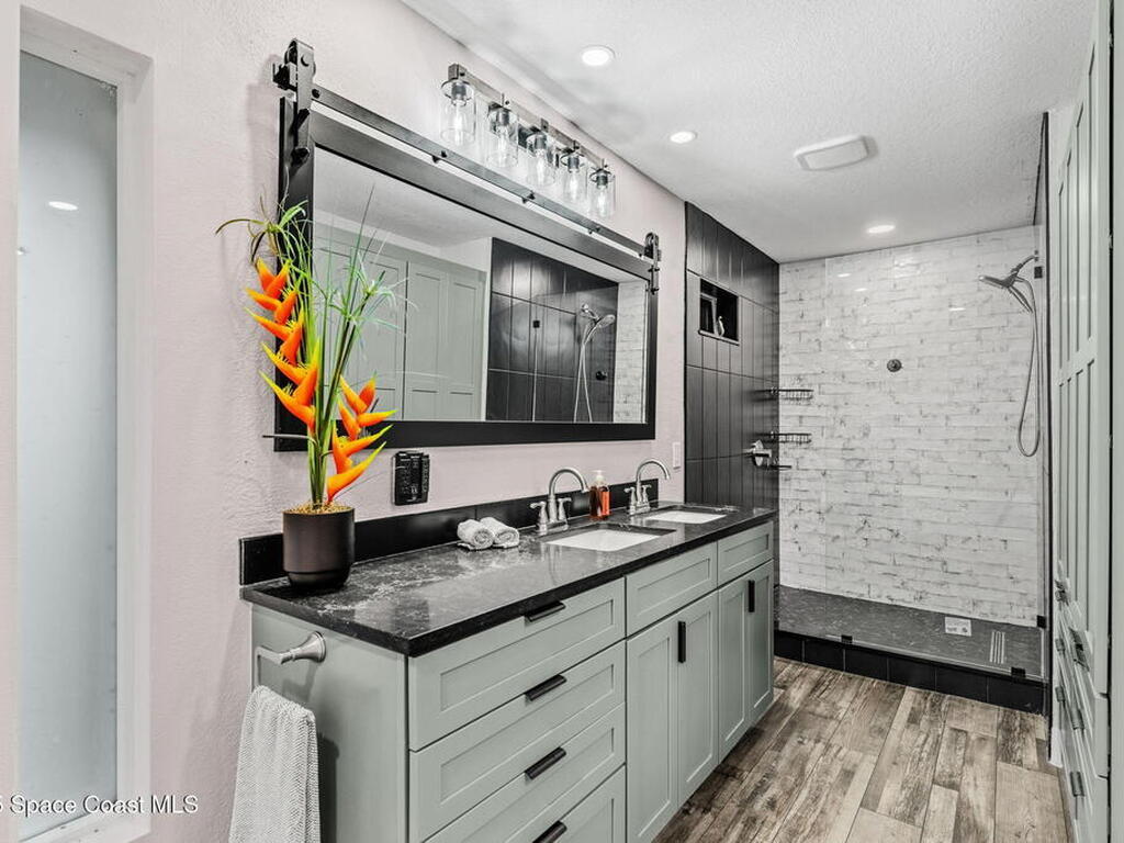 1379 Rose Court, Melbourne, FL 32935